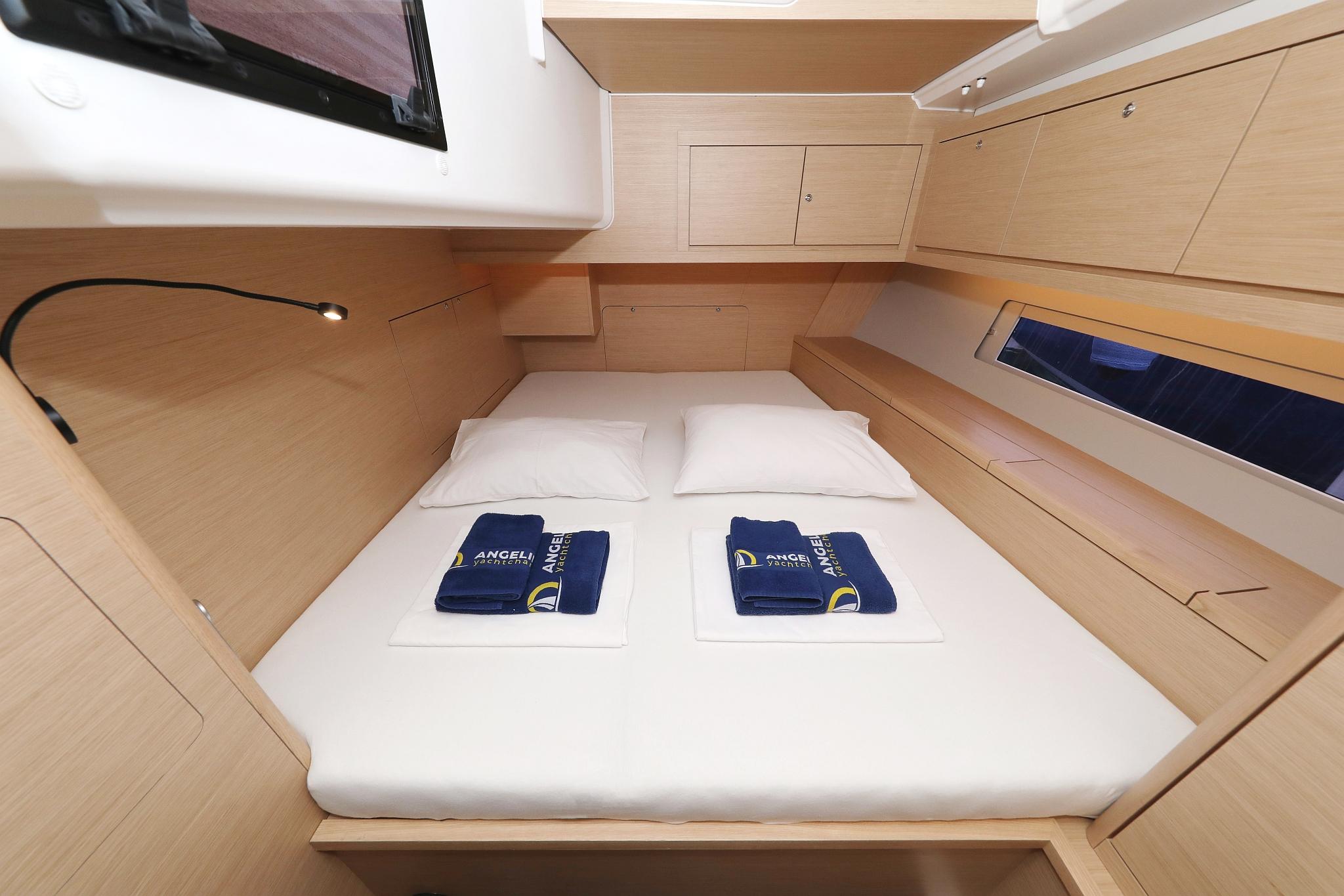 Dufour 470 - 4 cab., picture 34