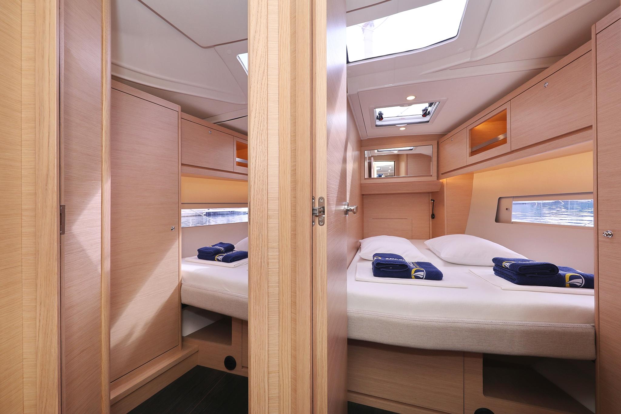 Dufour 470 - 4 cab., picture 25