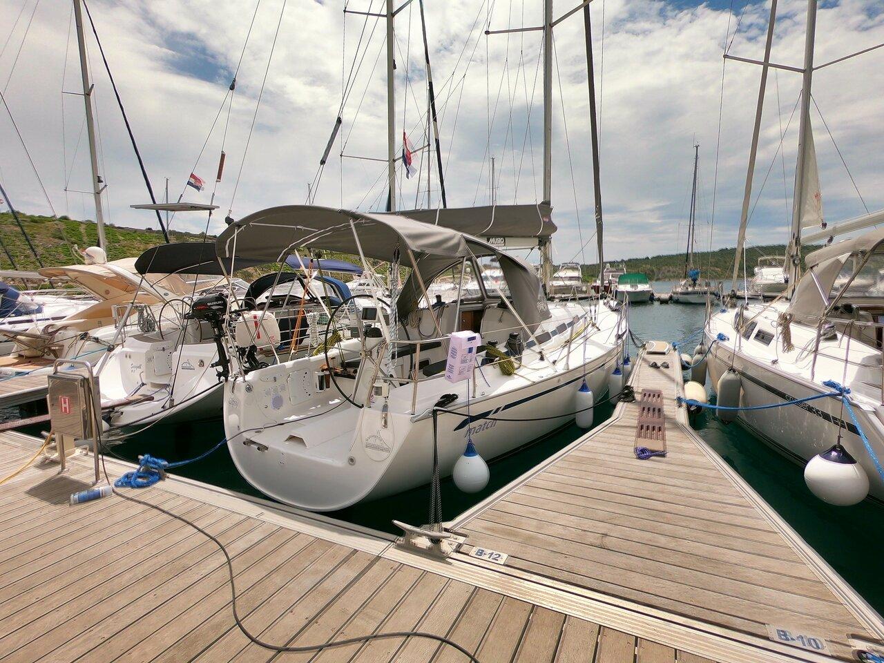 Bavaria 38 Match - 2 cab., picture 1