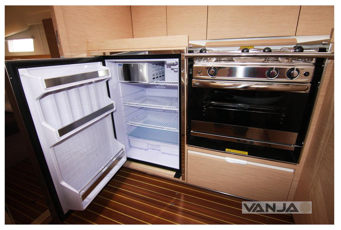 Elan Impression 45, picture 15