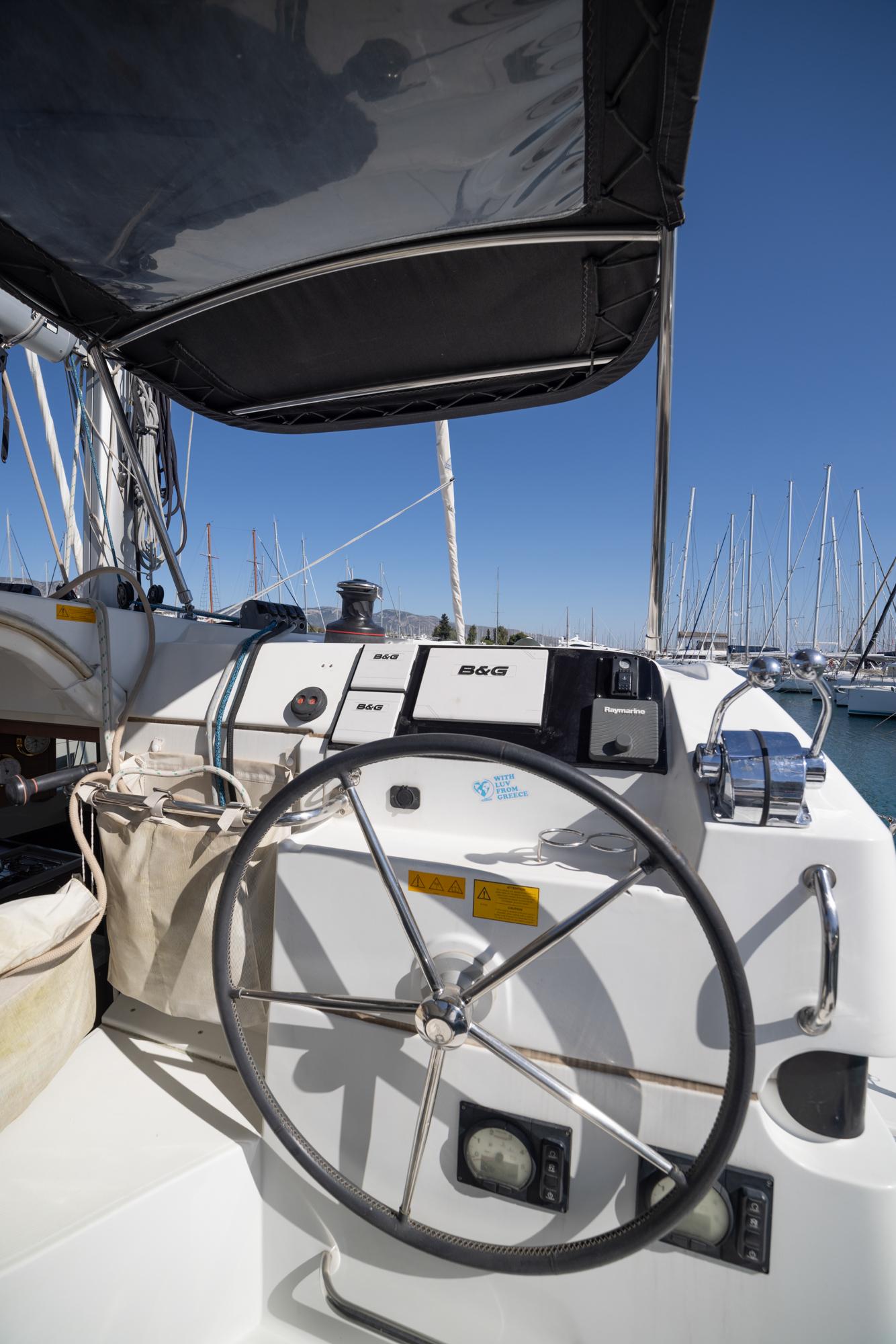 Lagoon 40 - 4 + 2 cab, picture 10