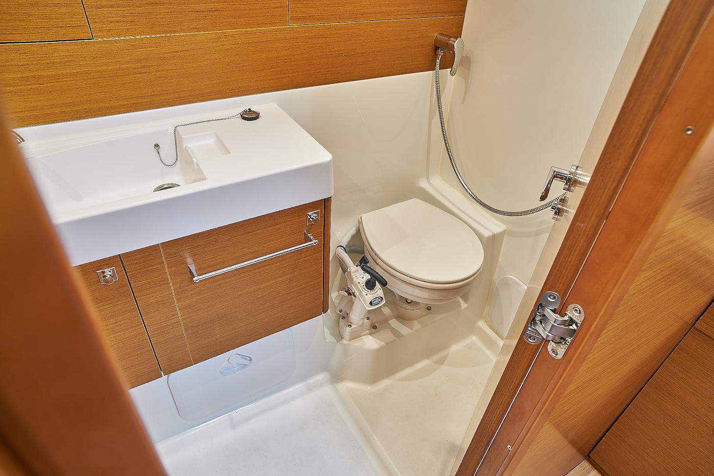 Sun Odyssey 519 - 5 + 1 cab., picture 16