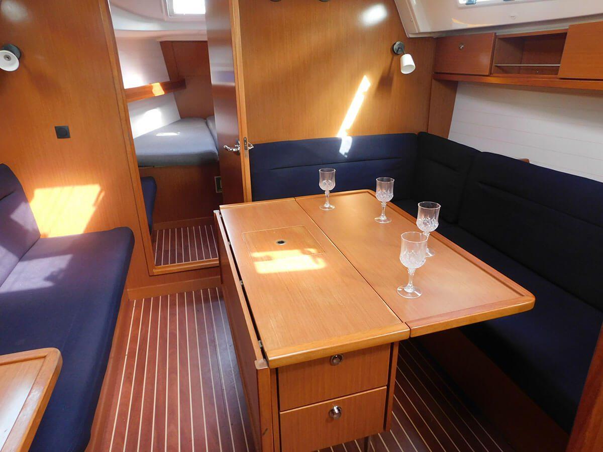 Bavaria Cruiser 36, picture 8