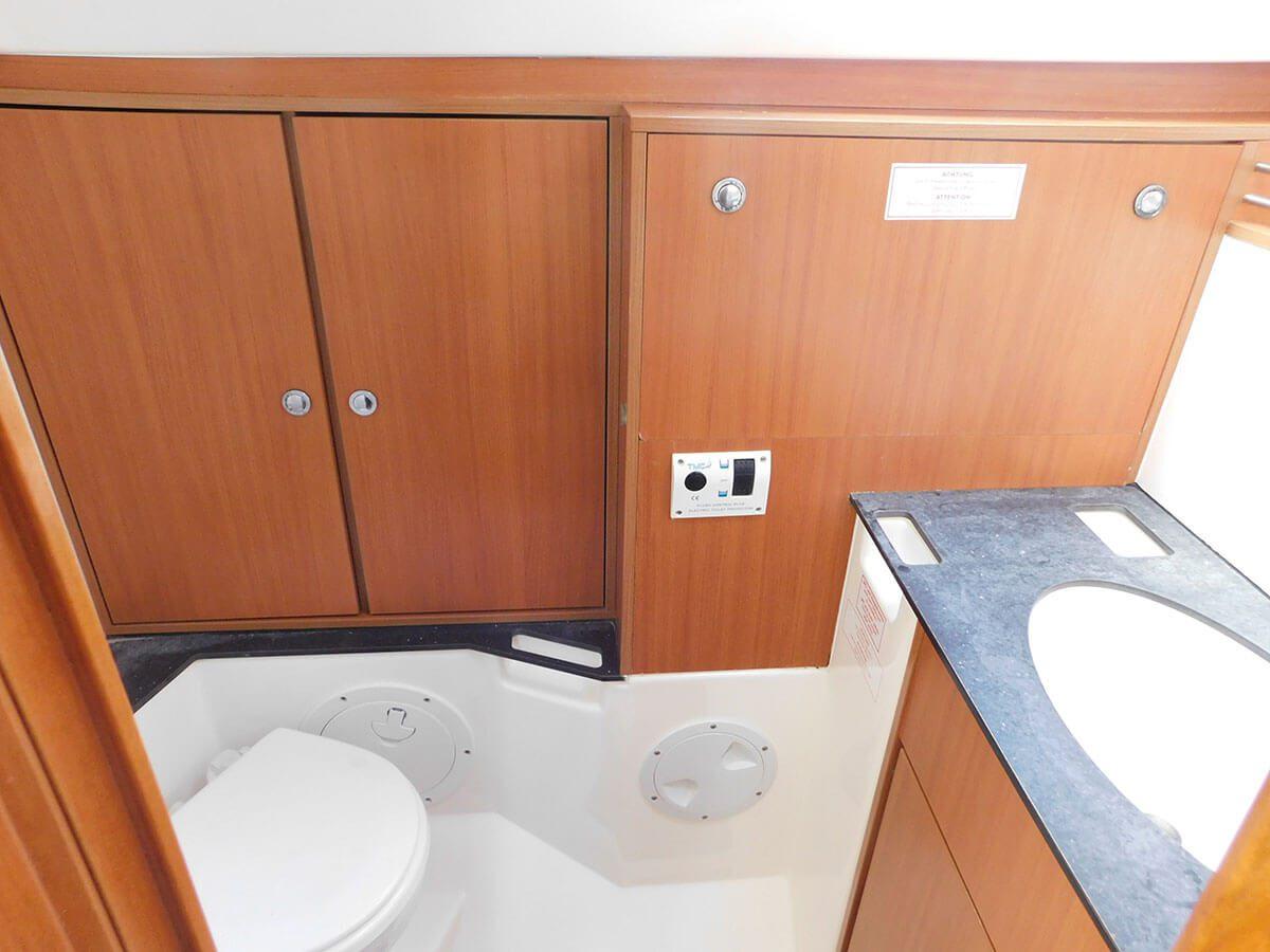 Bavaria Cruiser 36, picture 15