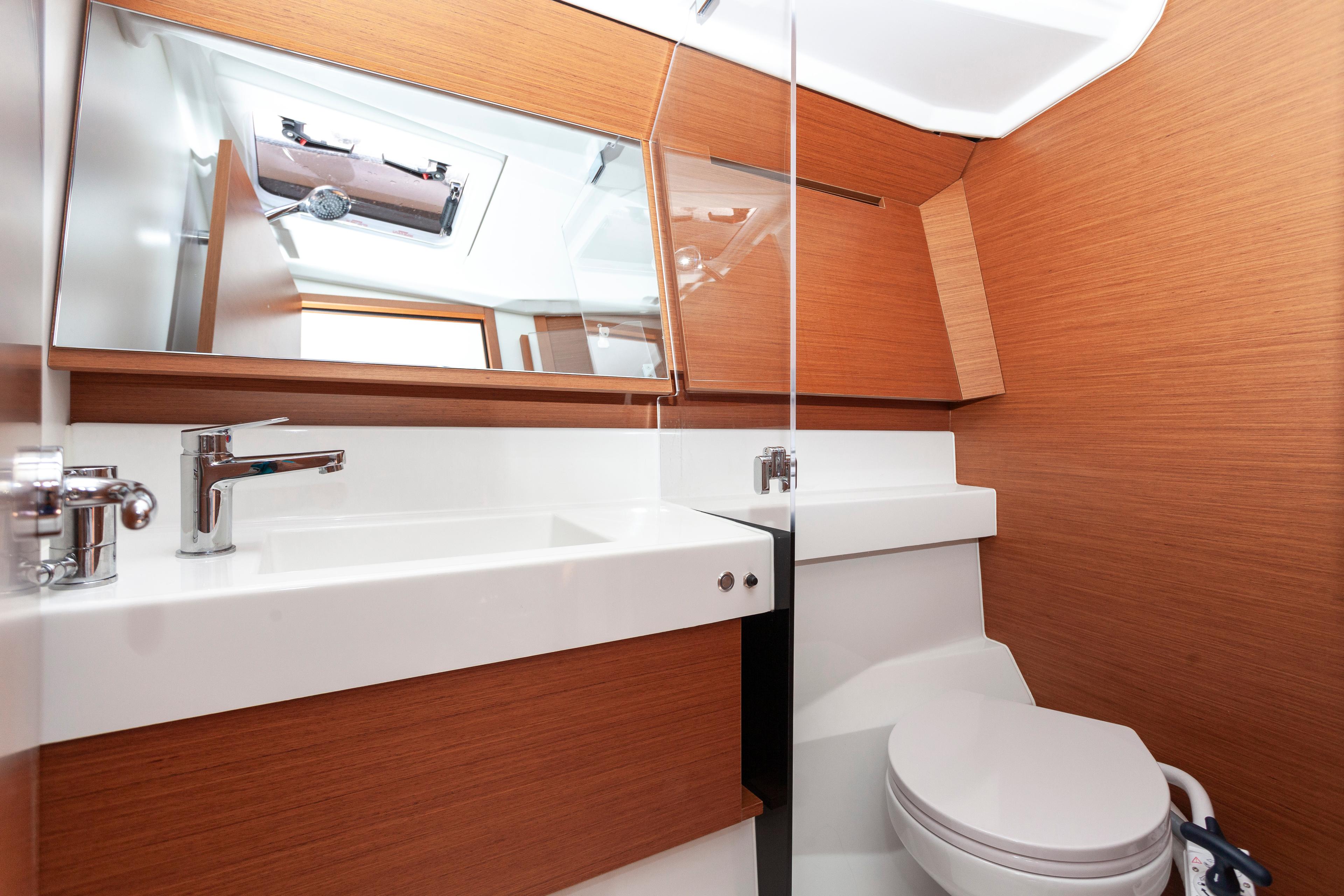 Sun Odyssey 410 - 3 cab., picture 11