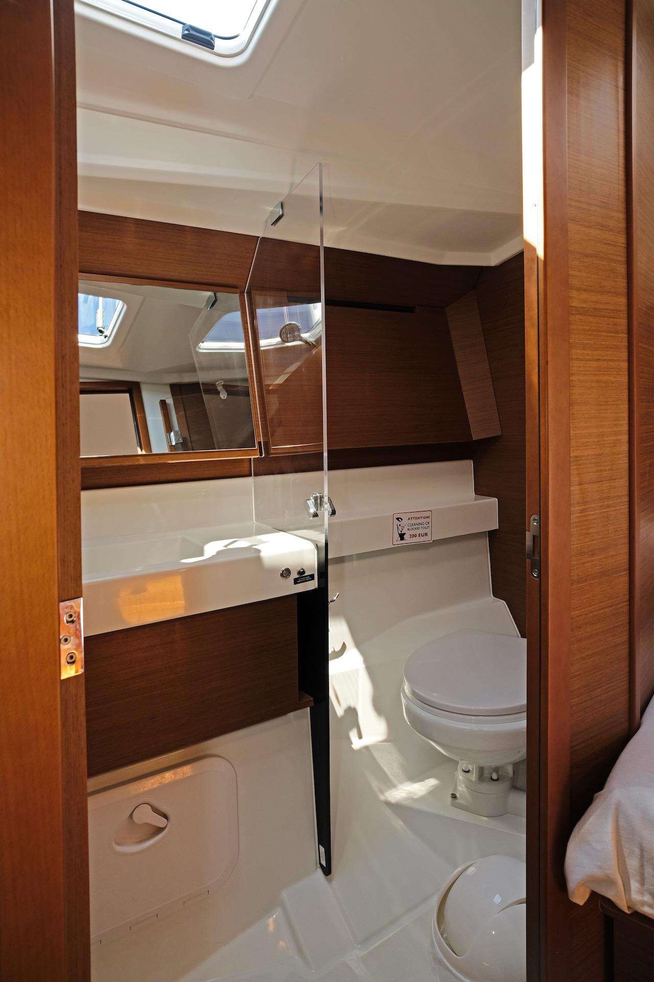 Sun Odyssey 410 - 3 cab., picture 18