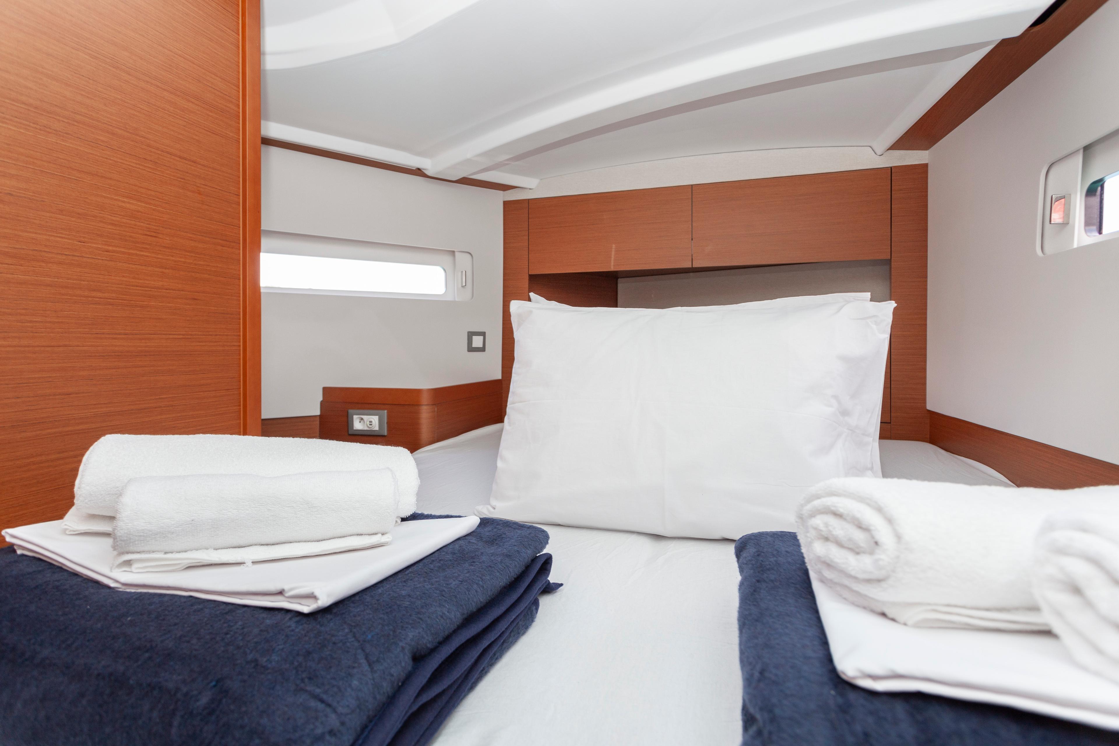 Sun Odyssey 410 - 3 cab., picture 10