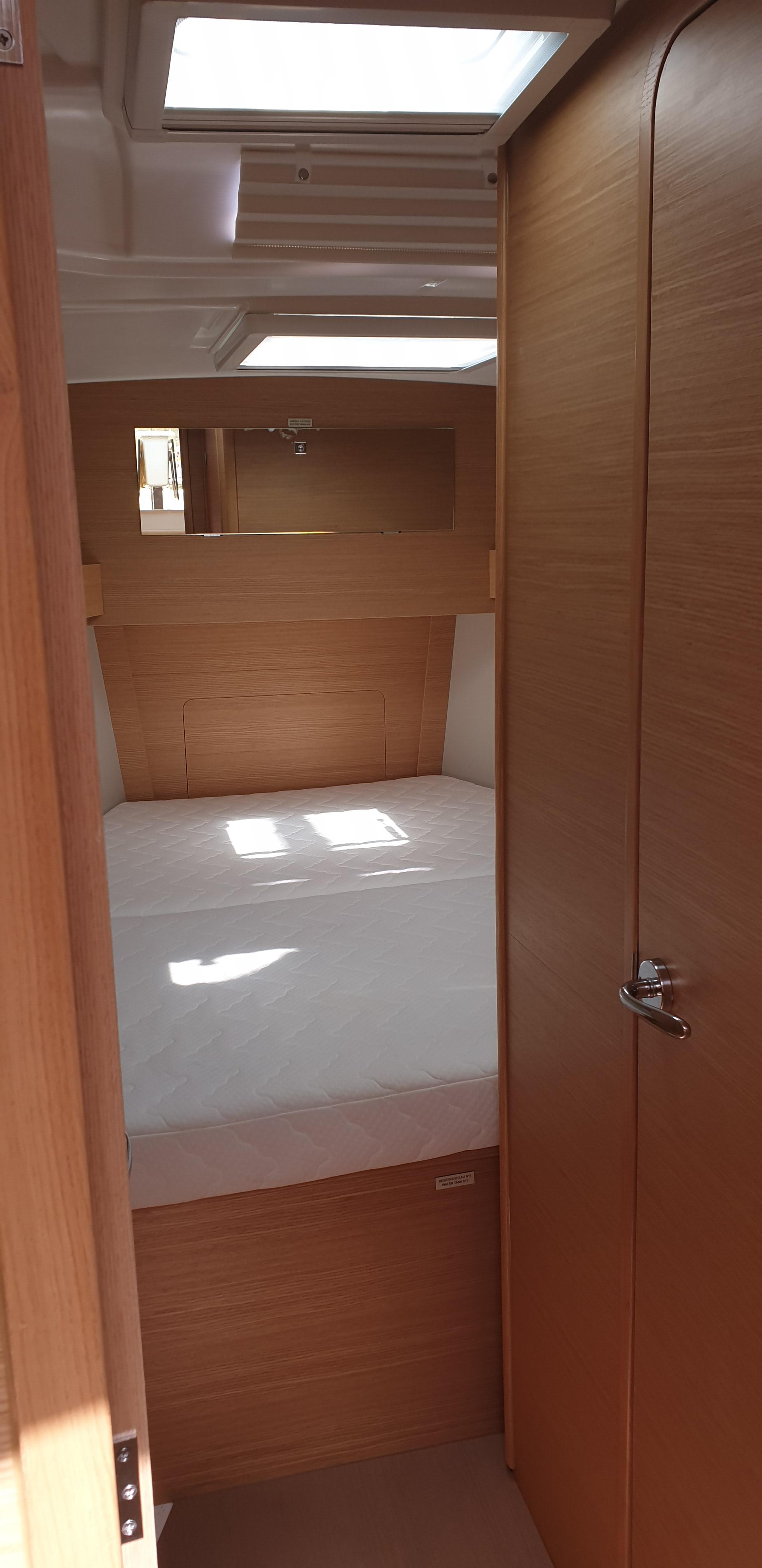 Dufour 390 GL, picture 11