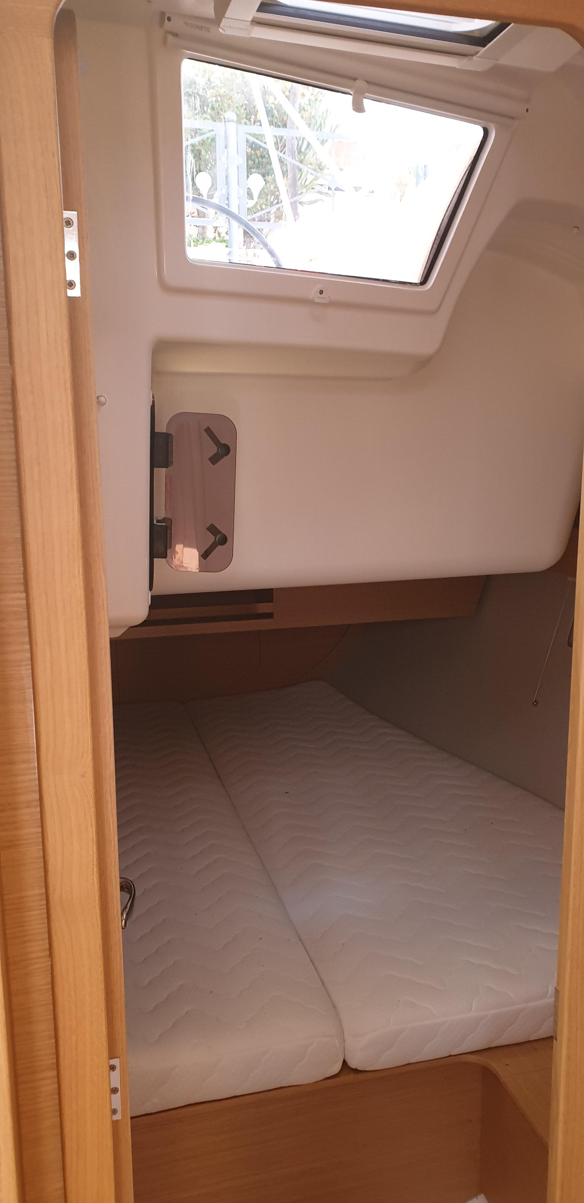 Dufour 390 GL, picture 12