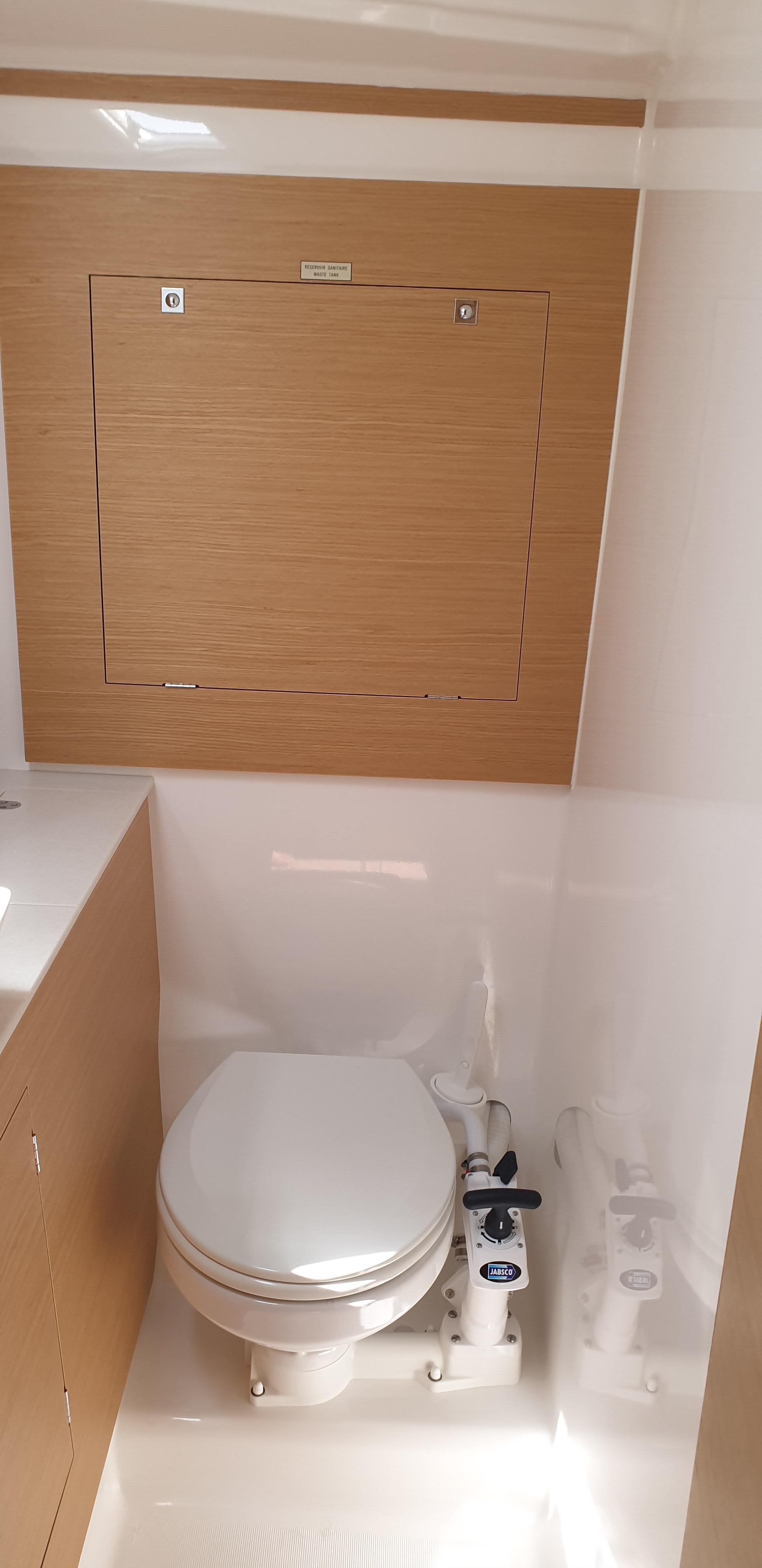 Dufour 390 GL, picture 17