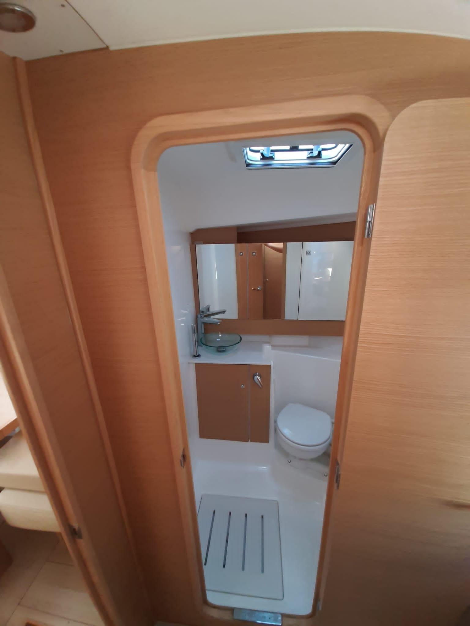 Dufour 412 GL, picture 14