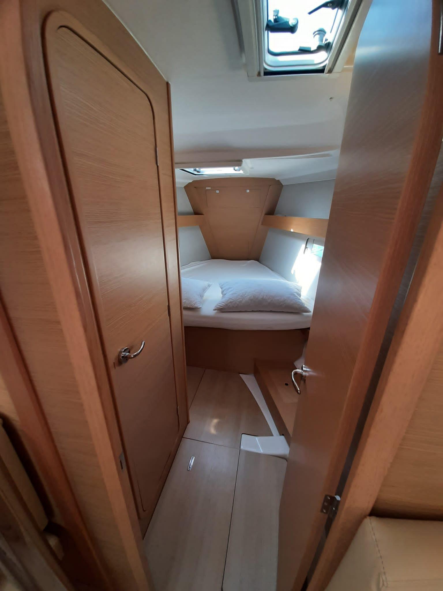 Dufour 412 GL, picture 13