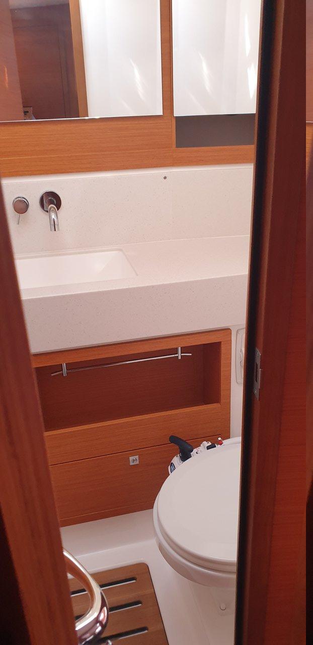 Dufour 470 - 4 + 1 cab., picture 17