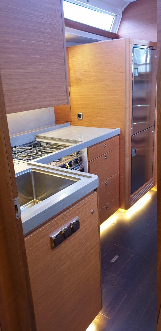 Dufour 470 - 4 + 1 cab., picture 10