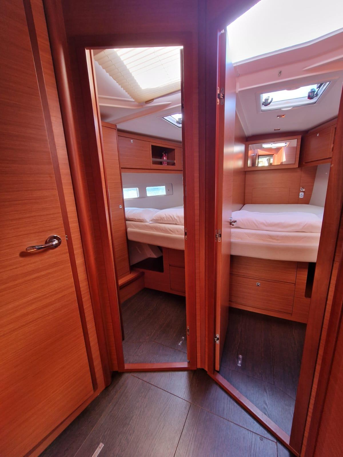 Dufour 530, picture 10