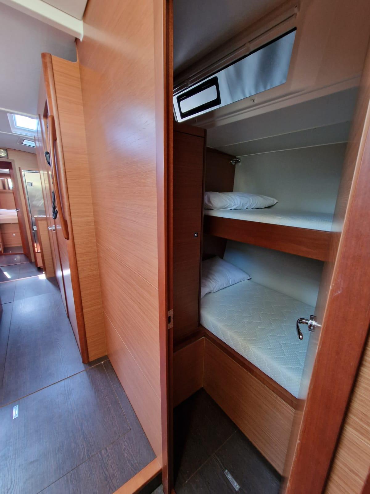 Dufour 530, picture 11