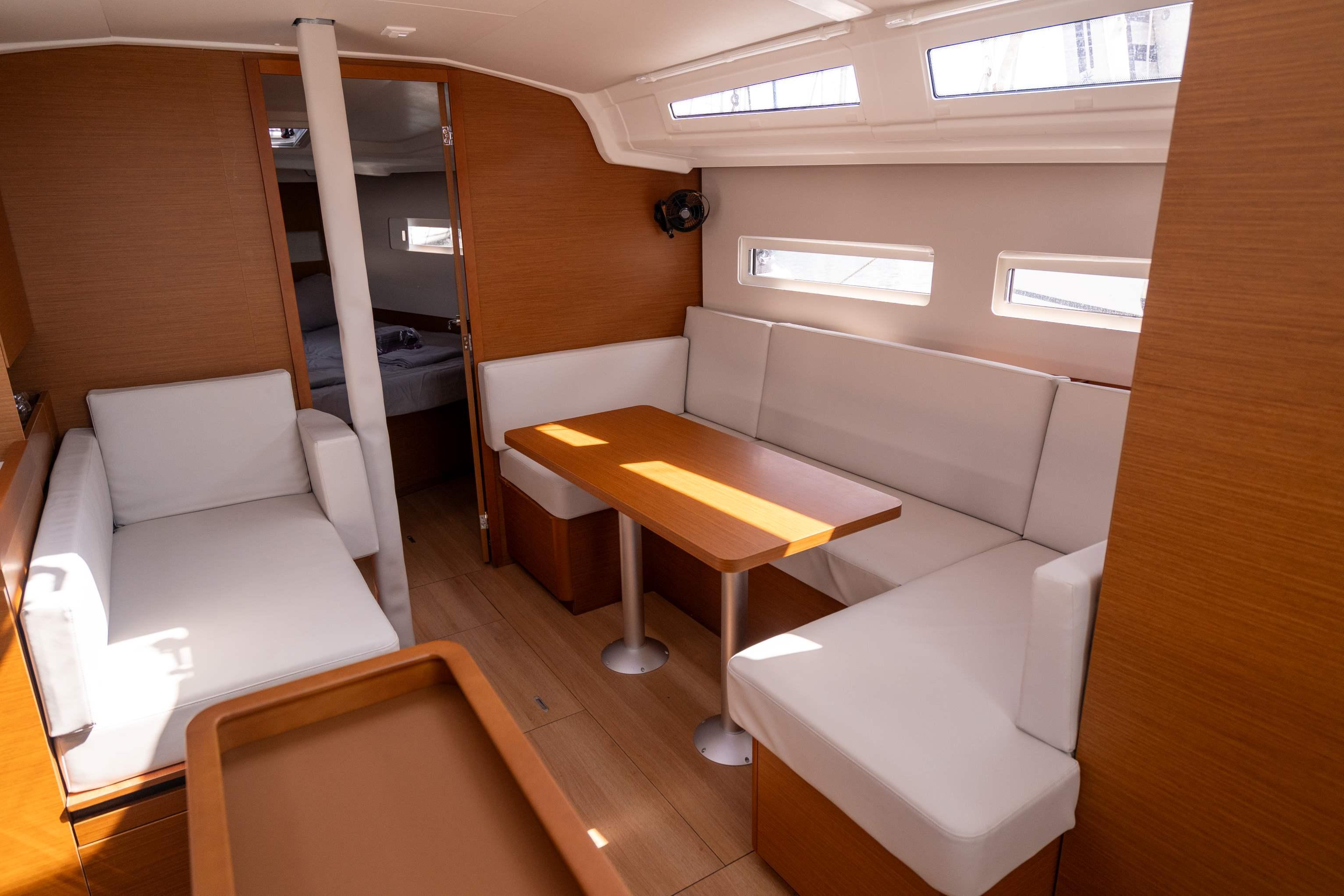 Sun Odyssey 410 - 3 cab., picture 7