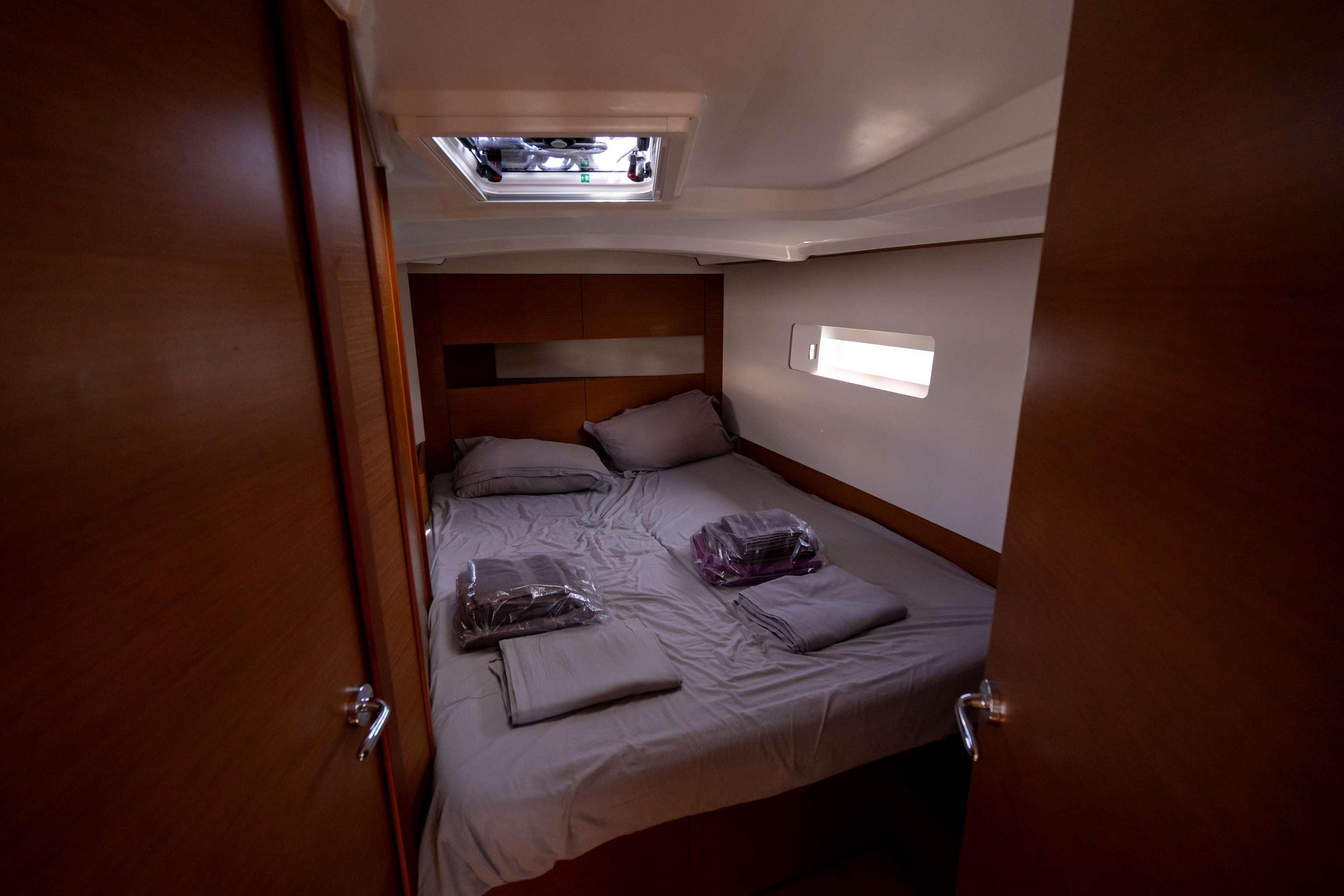 Sun Odyssey 410 - 3 cab., picture 10