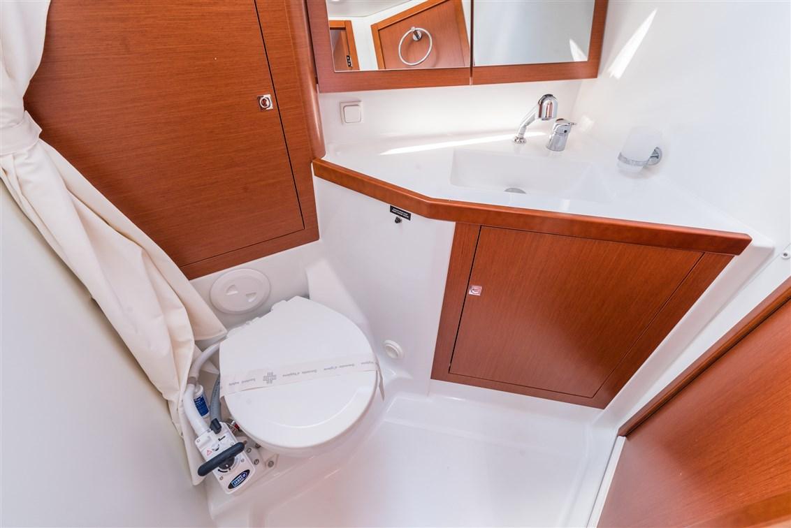 Oceanis 45 - 4 cab., picture 32