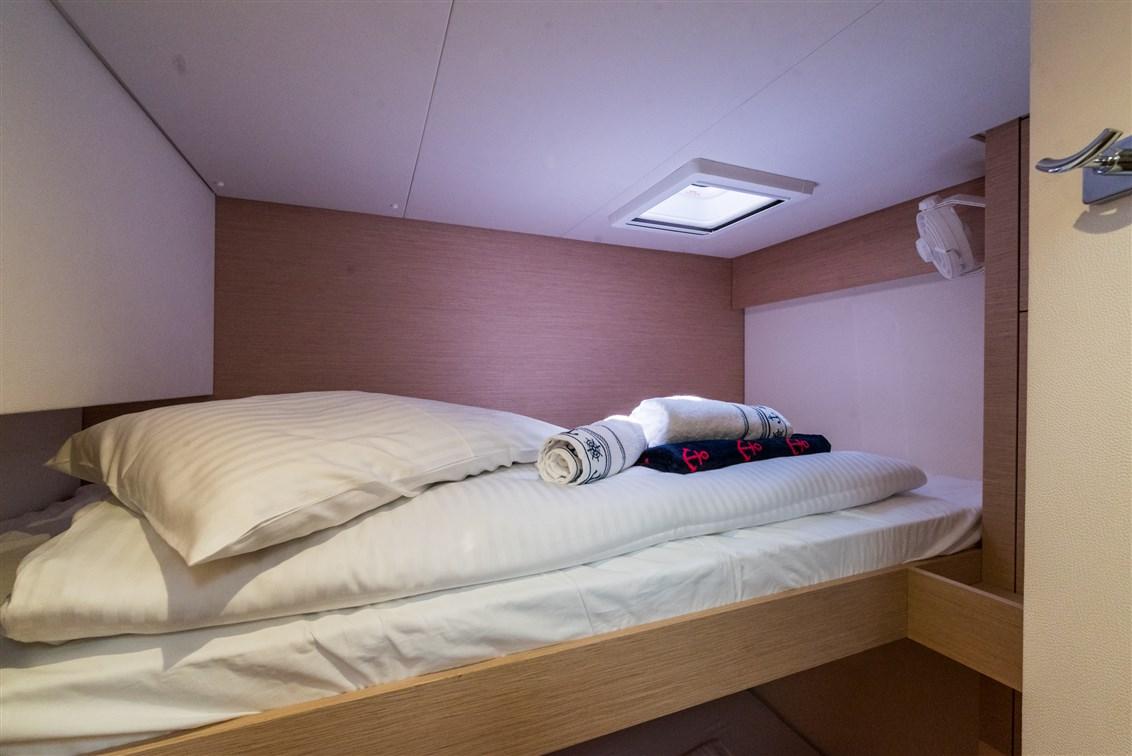 Fountaine Pajot Saona 47 Quintet - 5 + 1 cab., picture 33