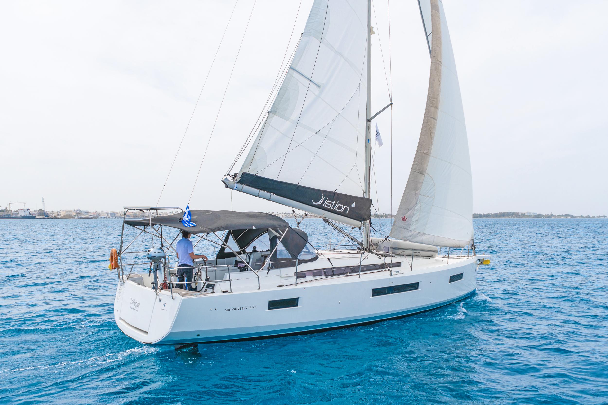 Sun Odyssey 440 - 4 cab., picture 10