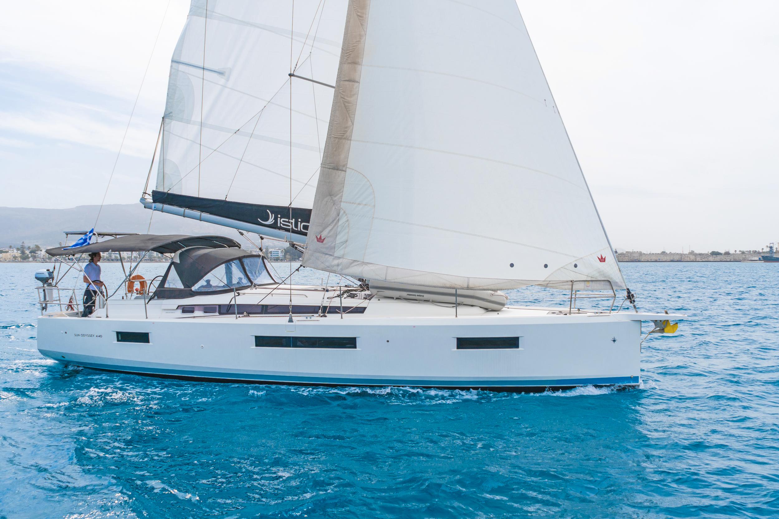 Sun Odyssey 440 - 4 cab., picture 9