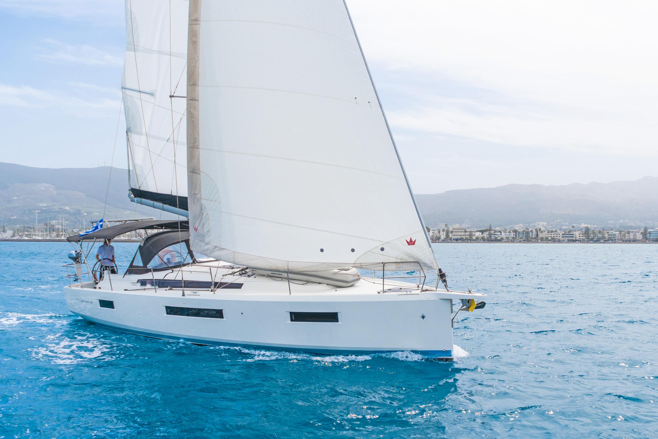 Sun Odyssey 440 - 4 cab., picture 8