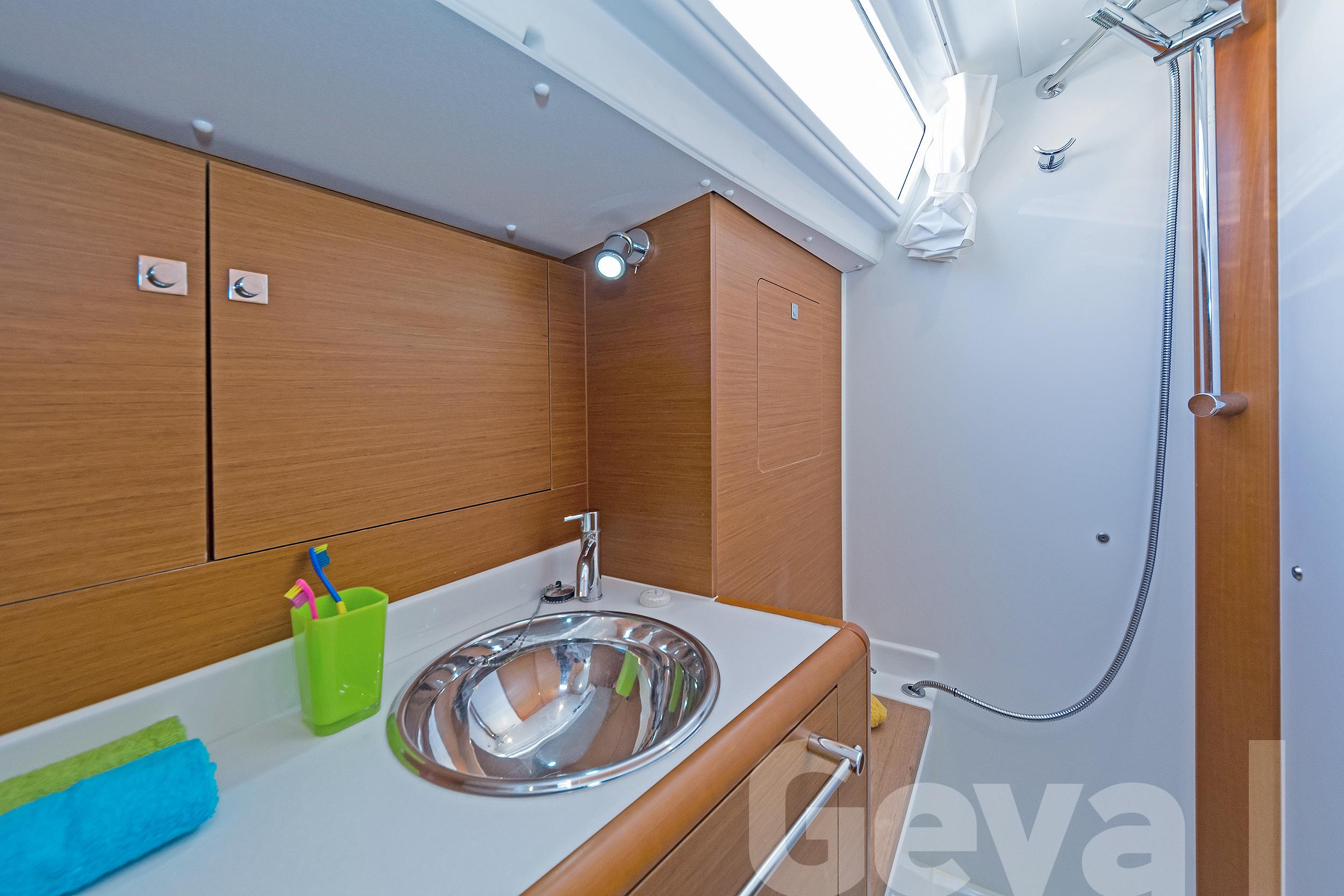 Sun Odyssey 419 - 3 cab., picture 20