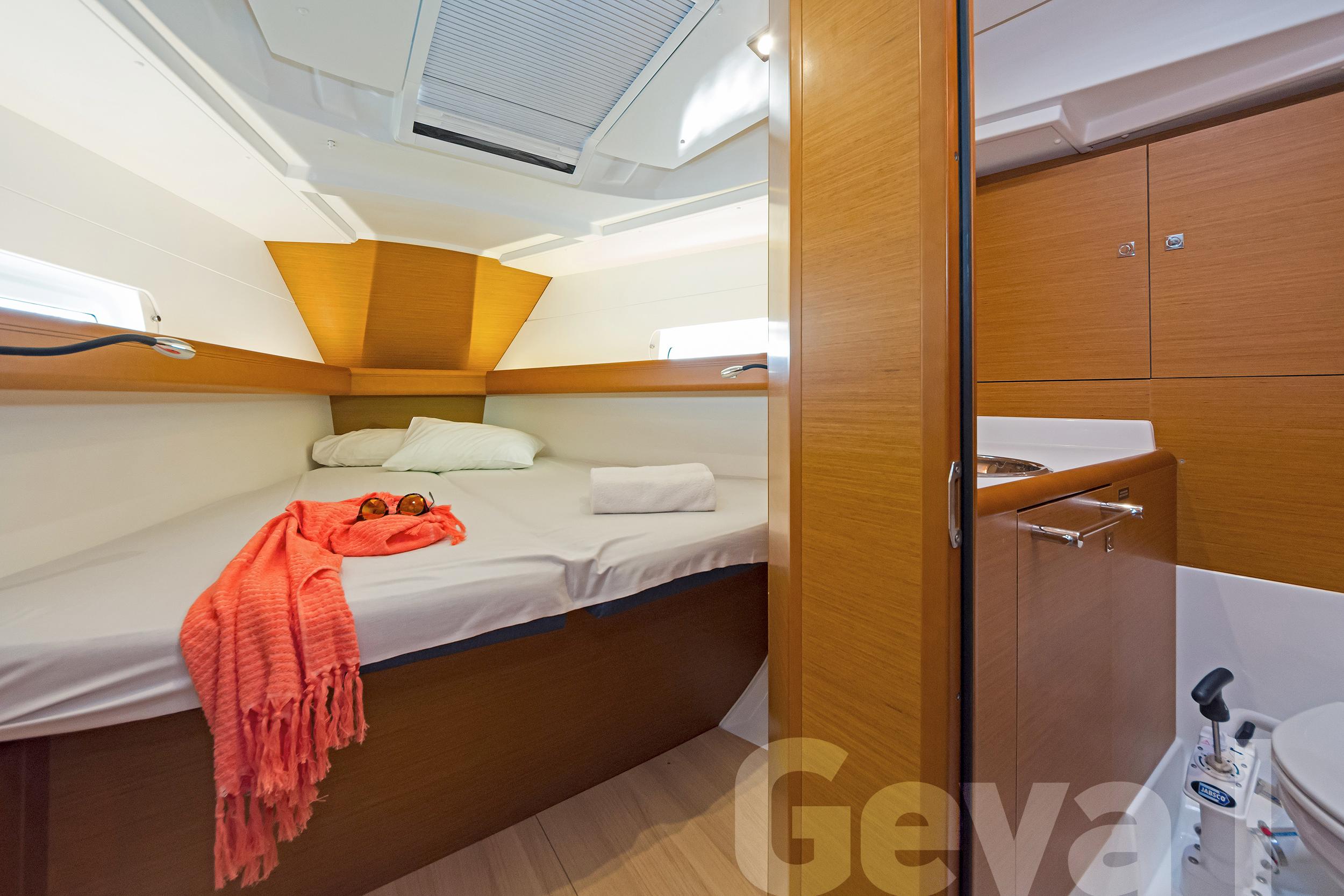 Sun Odyssey 419 - 3 cab., picture 14