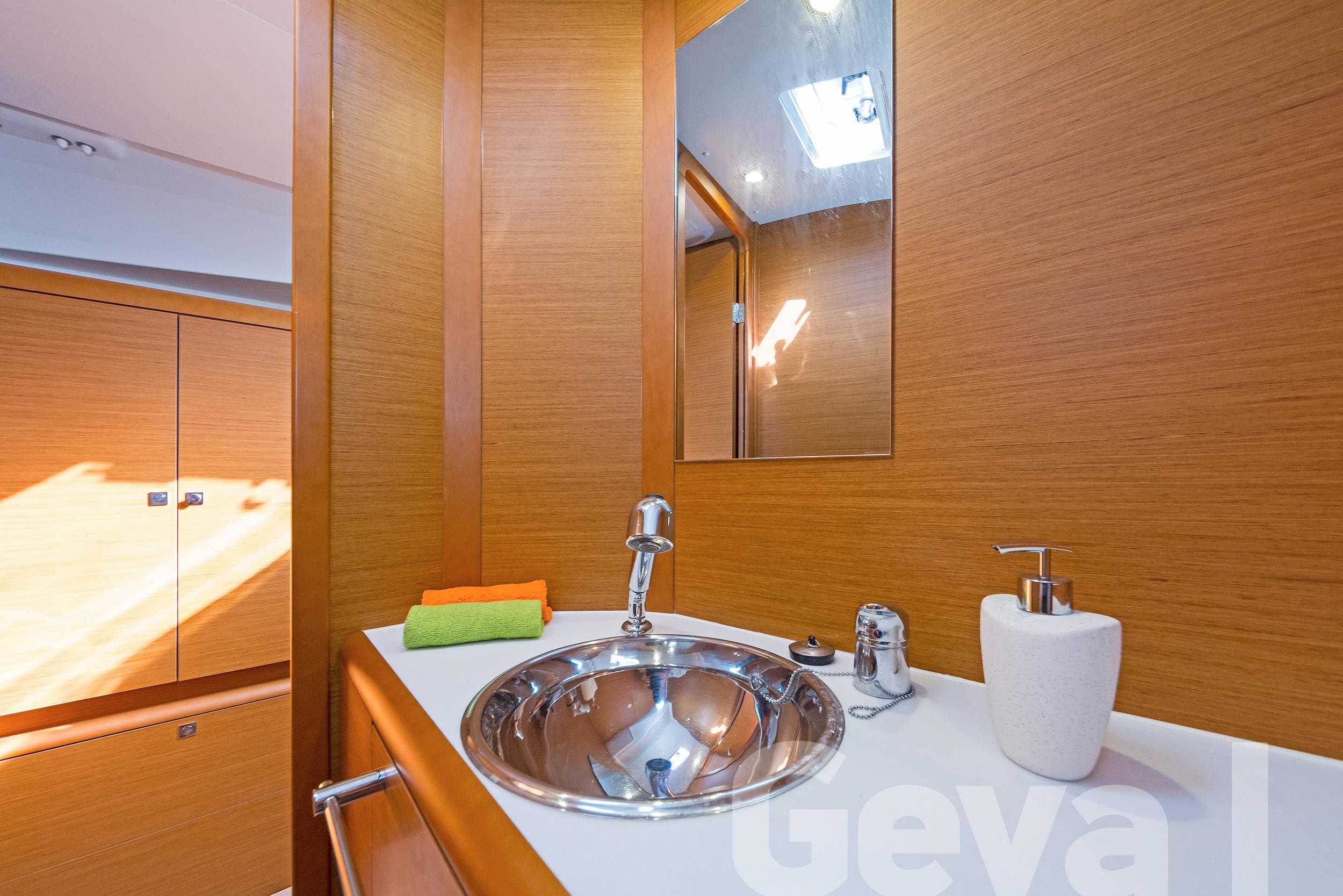 Sun Odyssey 419 - 3 cab., picture 19