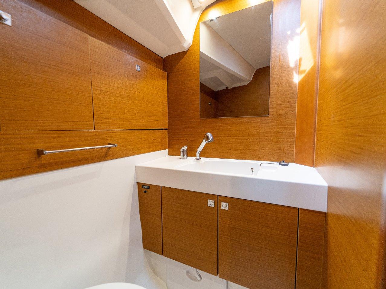 Sun Odyssey 519 - 5 cab., picture 20