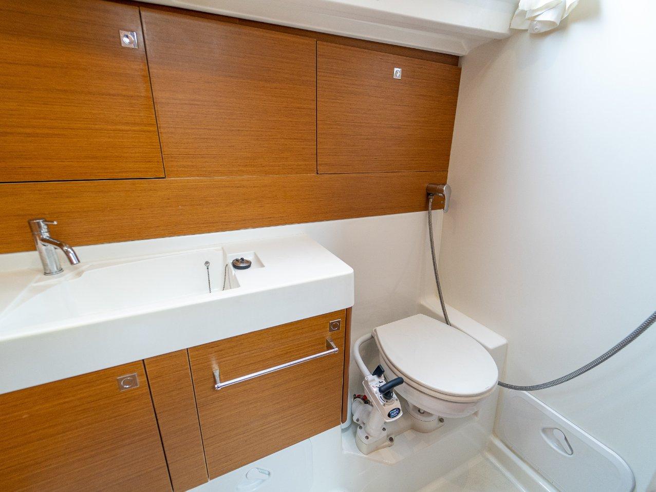 Sun Odyssey 519 - 5 cab., picture 22