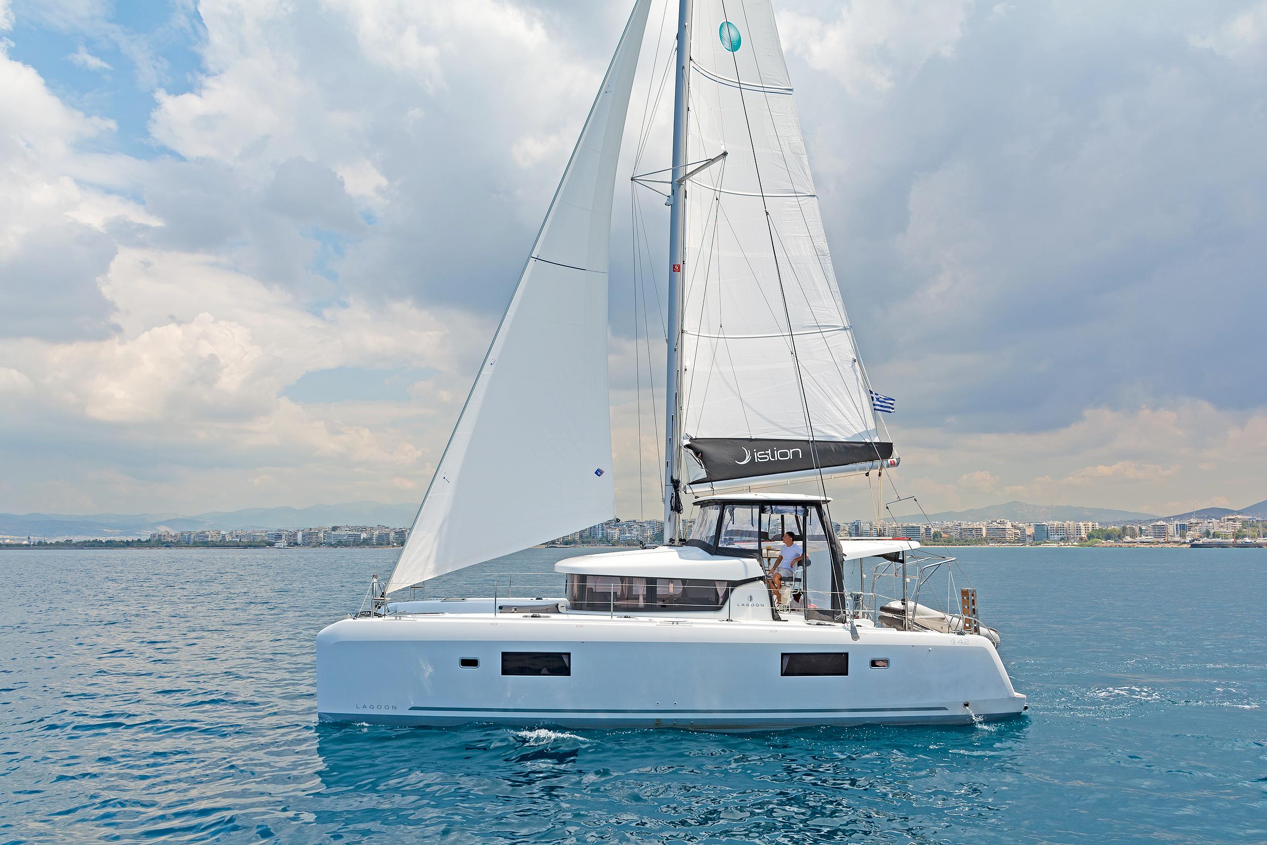 Lagoon 42 - 4 + 2 cab., picture 5