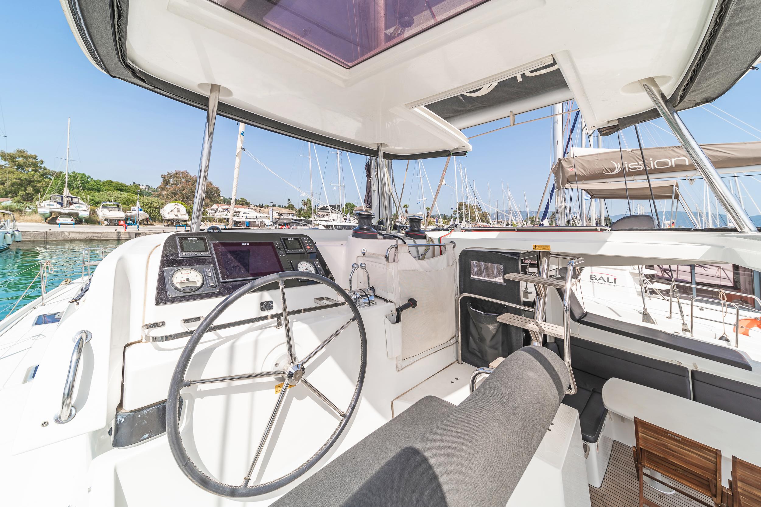 Lagoon 42 - 4 + 2 cab., picture 9