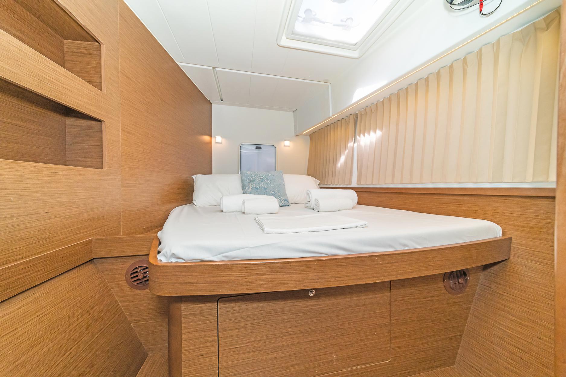 Lagoon 42 - 4 + 2 cab., picture 21