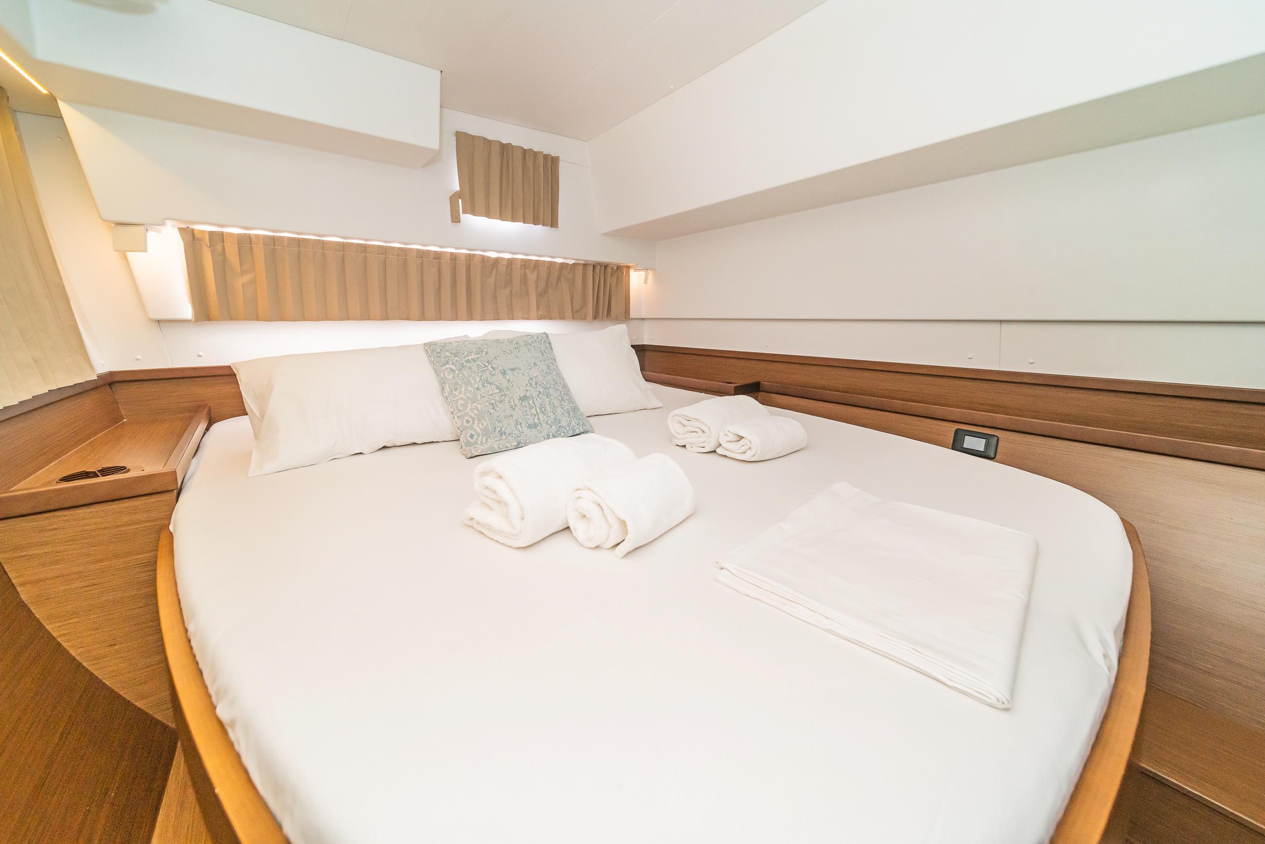 Lagoon 42 - 4 + 2 cab., picture 20