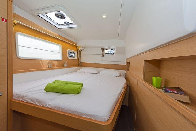 Lagoon 400 S2 - 4 + 2 cab., picture 5