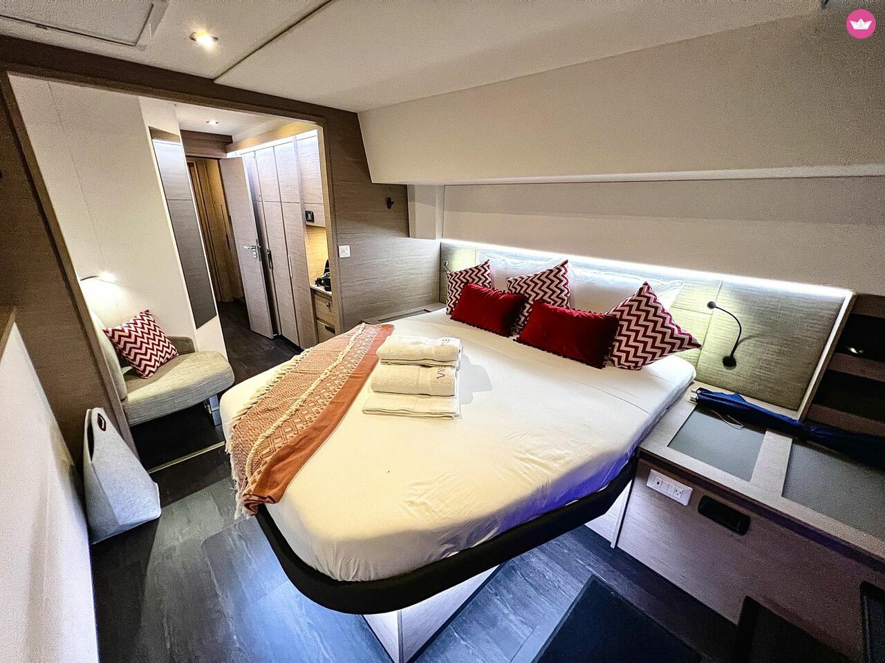 Fountaine Pajot Aura 51 - 5 + 1 cab., picture 9