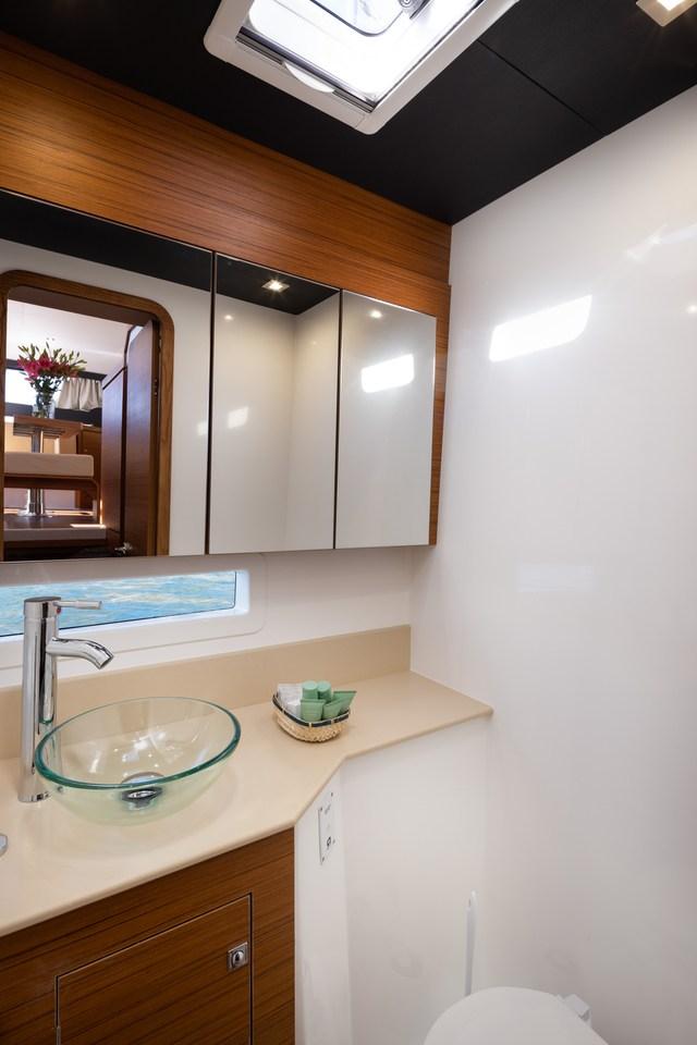 Dufour 48 Catamaran - 5 + 1 cab., picture 22