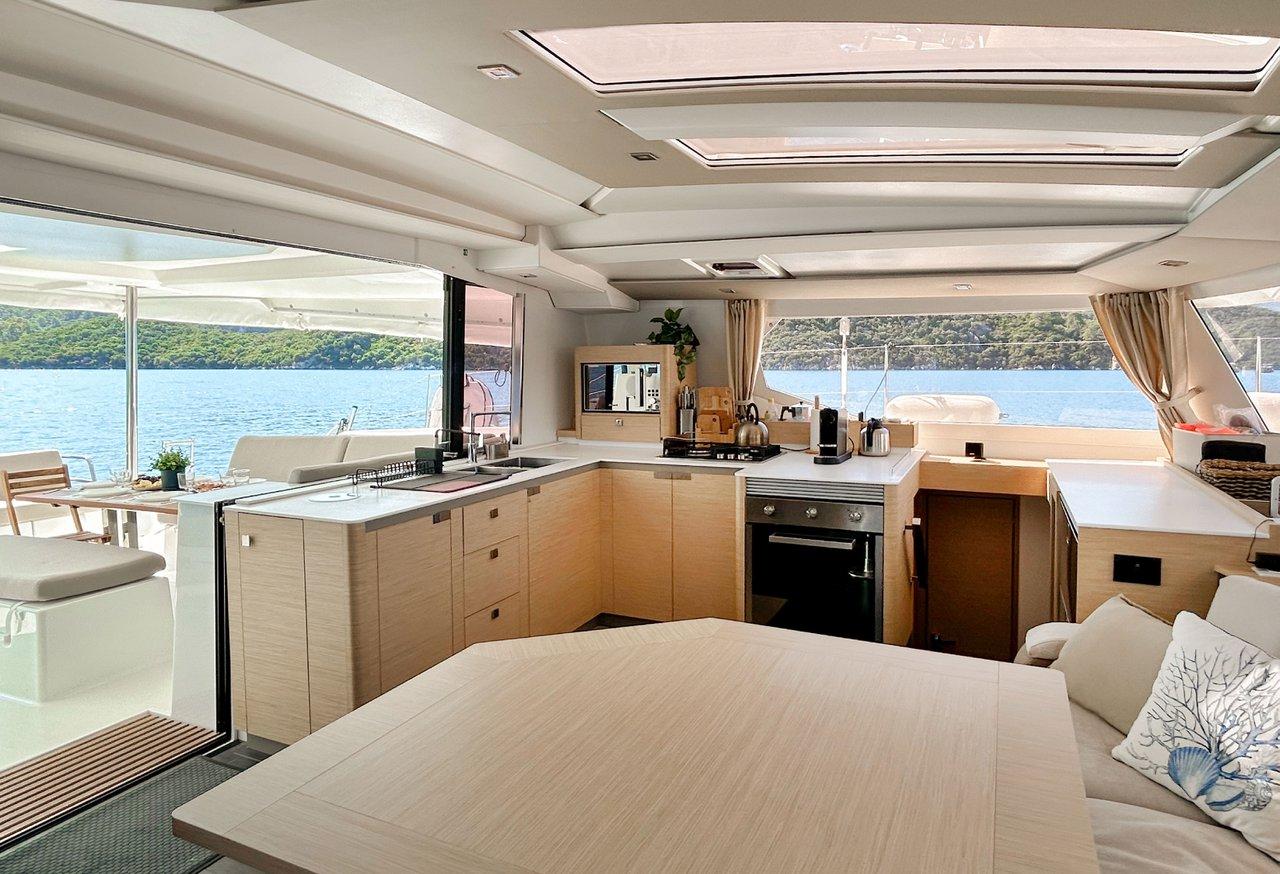 Fountaine Pajot Tanna 47 - 5 + 1 cab., picture 16