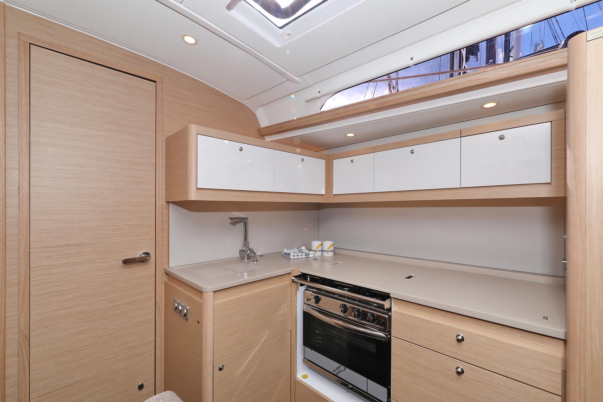 Dufour 470 - 4 cab., picture 21