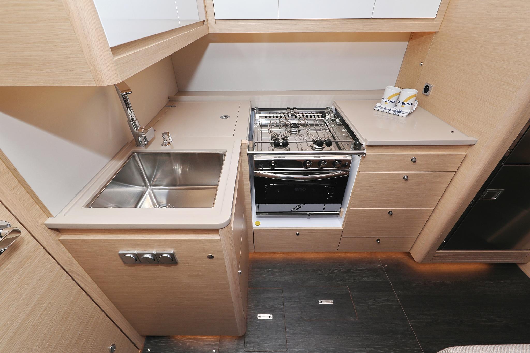 Dufour 470 - 4 cab., picture 22