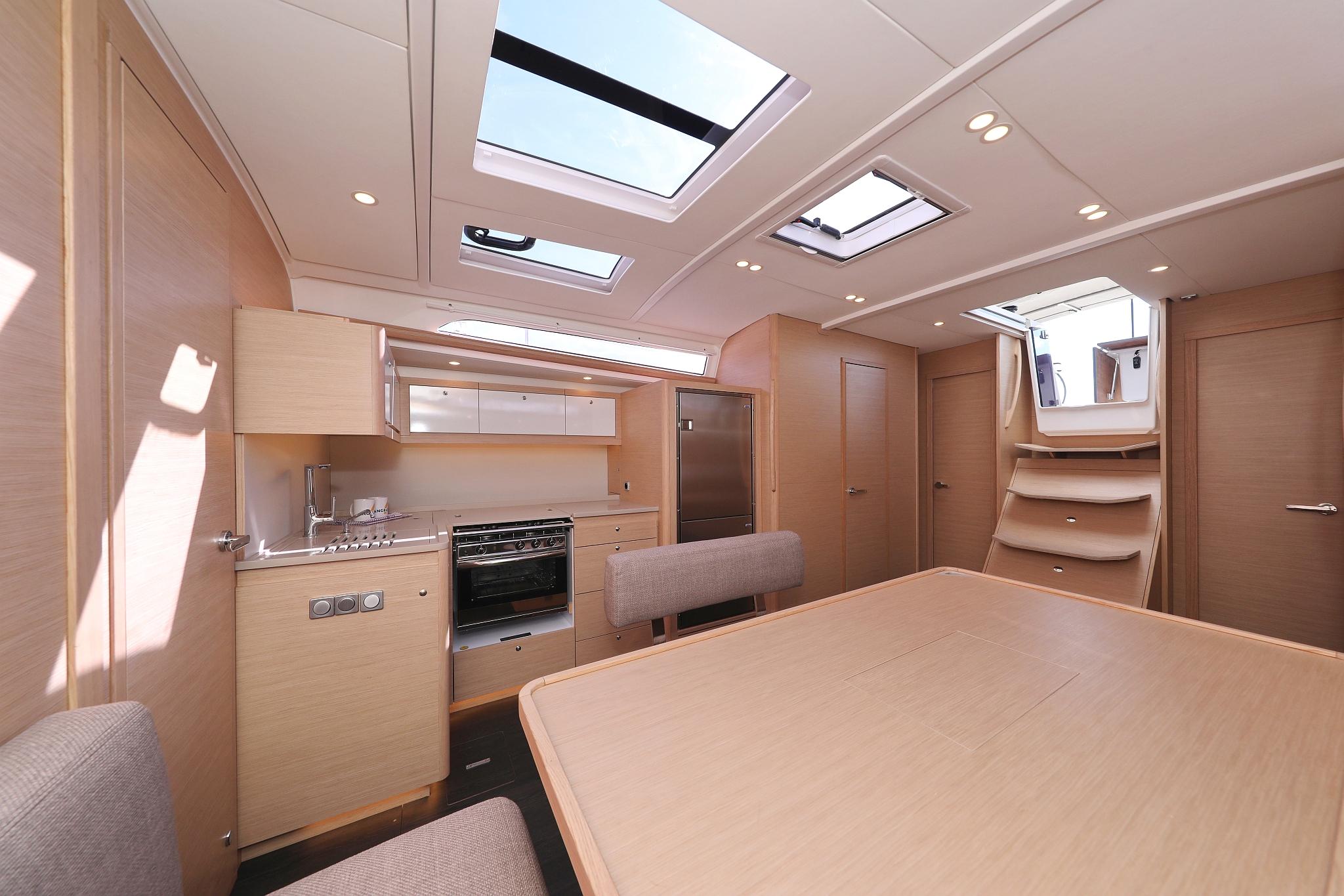 Dufour 470 - 5 cab., picture 19
