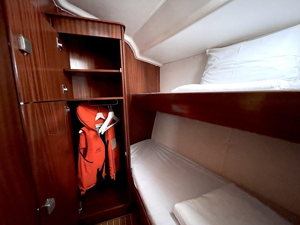 Bavaria 44, picture 20