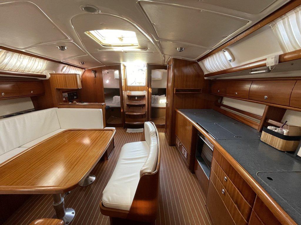 Bavaria 44, picture 7