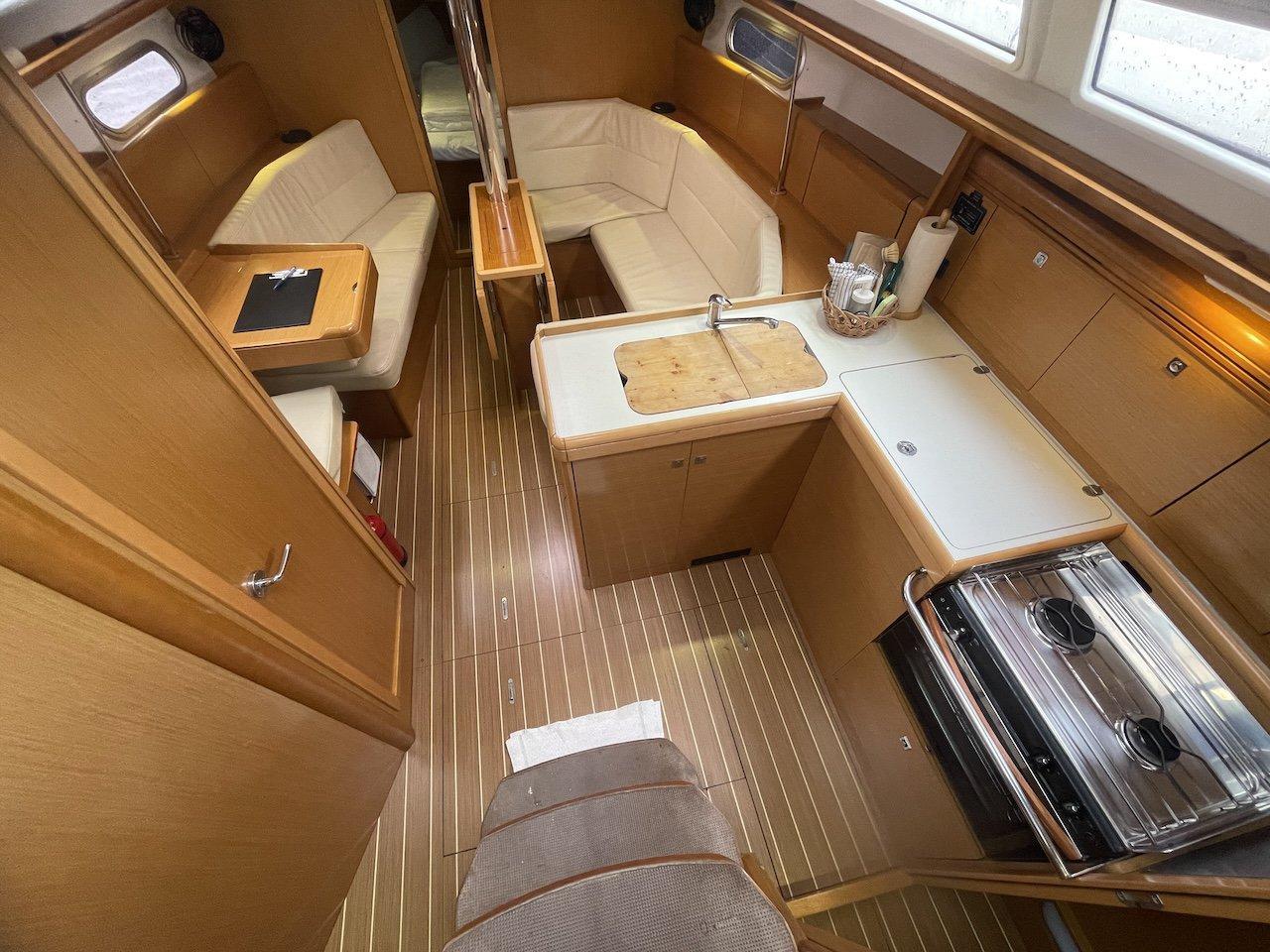 Sun Odyssey 36i, picture 11