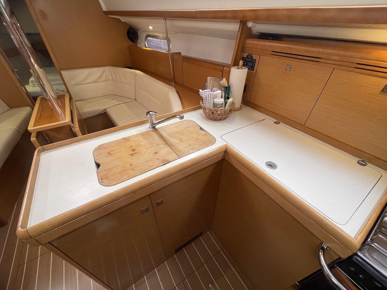 Sun Odyssey 36i, picture 14