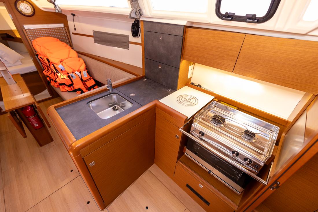 Sun Odyssey 349 - 3 cab., picture 10