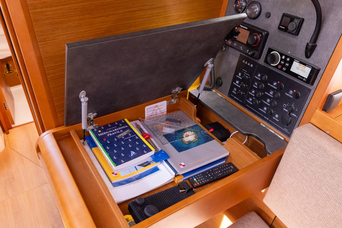 Sun Odyssey 349 - 3 cab., picture 14