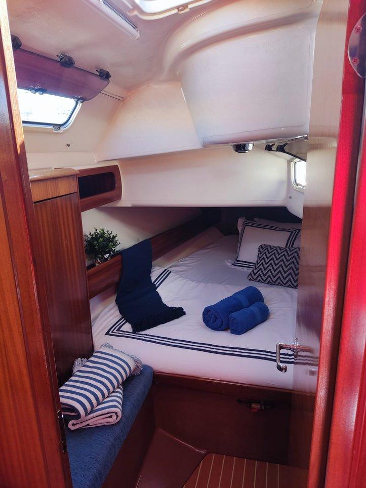 Bavaria 38, picture 23